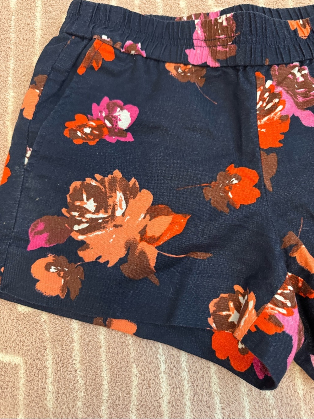 J.Crew Navy Bold Floral Linen-Cotton Blend Elastic Waist Pull-On Shorts - Picture 2 of 5